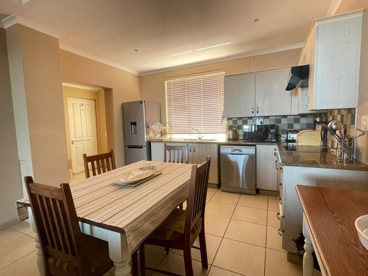 Villa For Family And Golf Mossel Bay Kültér fotó